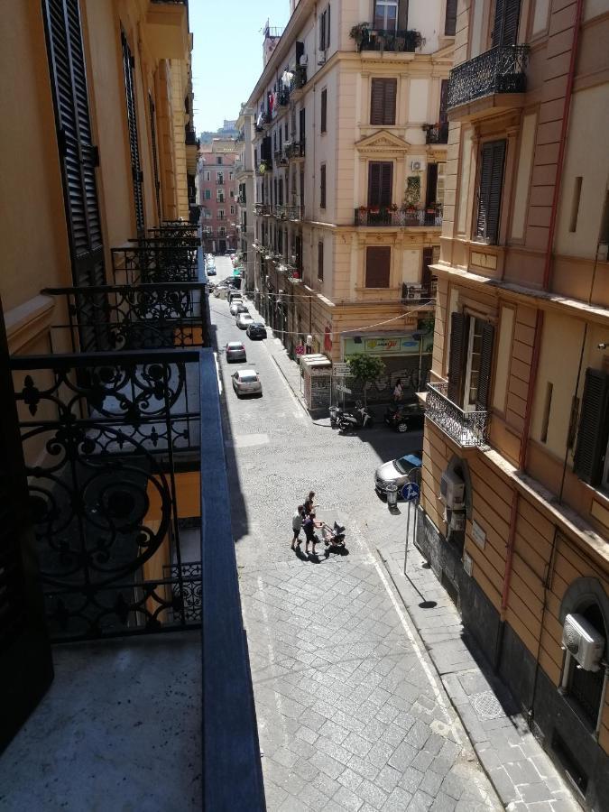 Fafgrandsuitenapoli Exterior foto