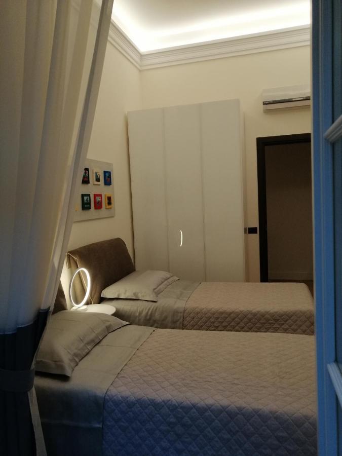 Fafgrandsuitenapoli Exterior foto